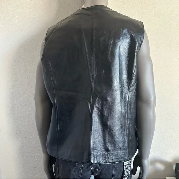 Canda men’s leather vest - Picture 10 of 12